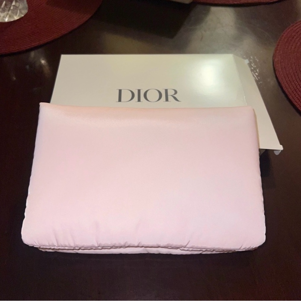 Christian Dior Beauty Pink Nylon Clutch NEW - Picture 3 of 9